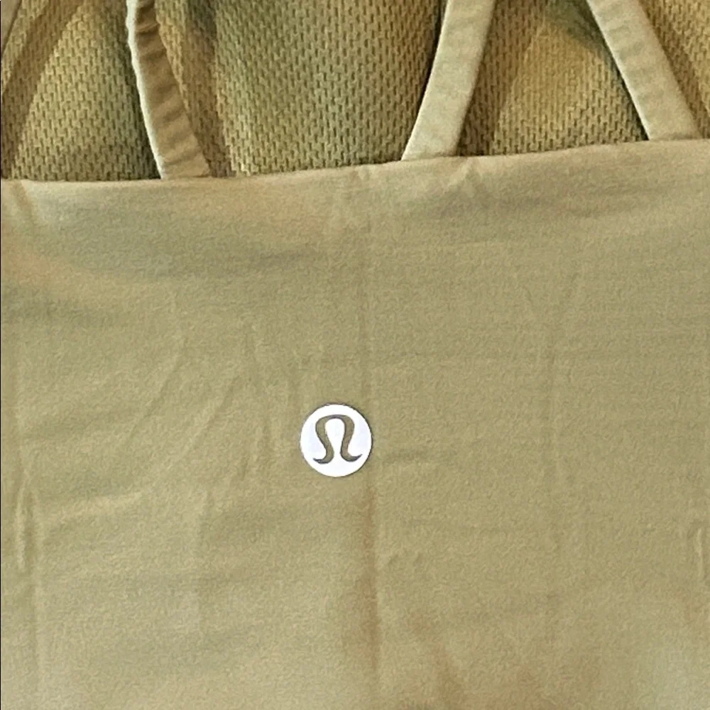 Lululemon Energy Longline Sports Bra. B/C. Pit to pit 13” - Picture 3 of 3